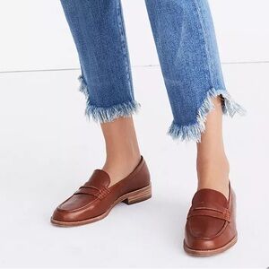 Like new! Madewell Elinor Loafers in Dark Chestnut. Sz 9